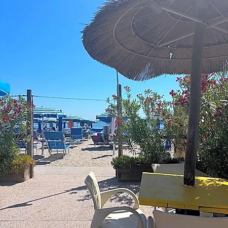 Long Village On The Sea With Private Included Szálloda 2*